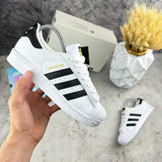 Tenis Adidas Súper Star Clásica Hombre Y